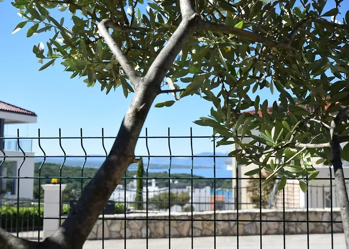 Marjolovic 2 By Interhome *